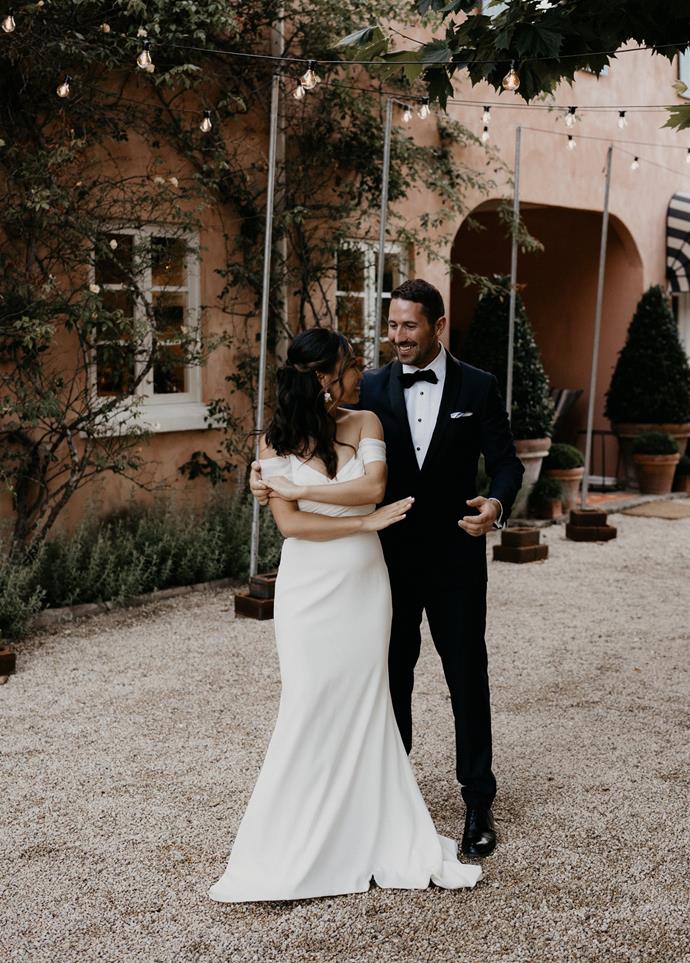 "We practiced our first dance 30 seconds before it happened. We danced to 'Baby, I'm Yours' by the Arctic Monkeys."

[Photography: Hungry Hearts Co](https://hungryheartsco.com/|target="_blank"|rel="nofollow")