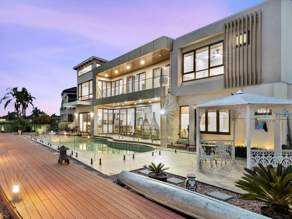 Sylvania Waters retreat reimagined with dance studio and Airbnb and wedding venue potential - realestate.com.au